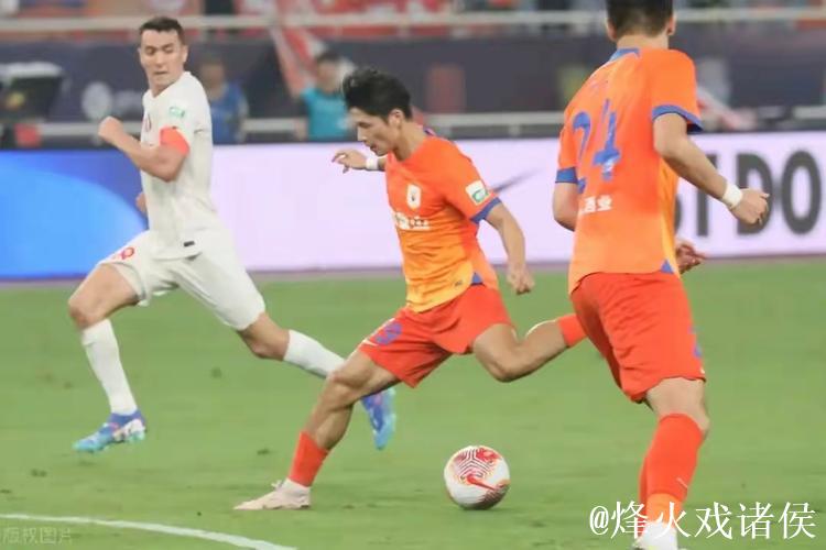 足协杯翻越泰山 蓉城迎更大挑战 半程收官力争完美